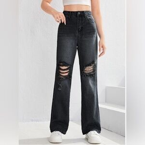 SHEIN TEEN GIRLS STRAIGHT BLACK RIPPED DENIM. SIZE S